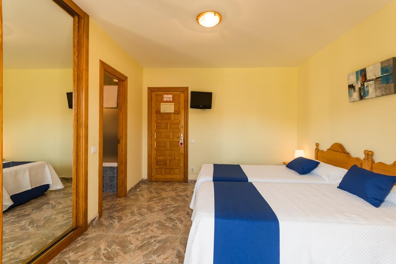 Hotel La Bolera Isla Bagian luar foto