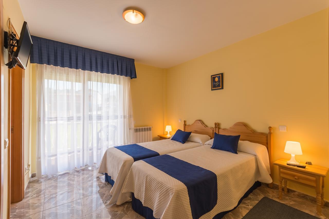 Hotel La Bolera Isla Bagian luar foto
